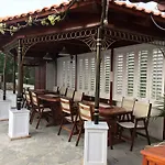 Aegean Apartmán *